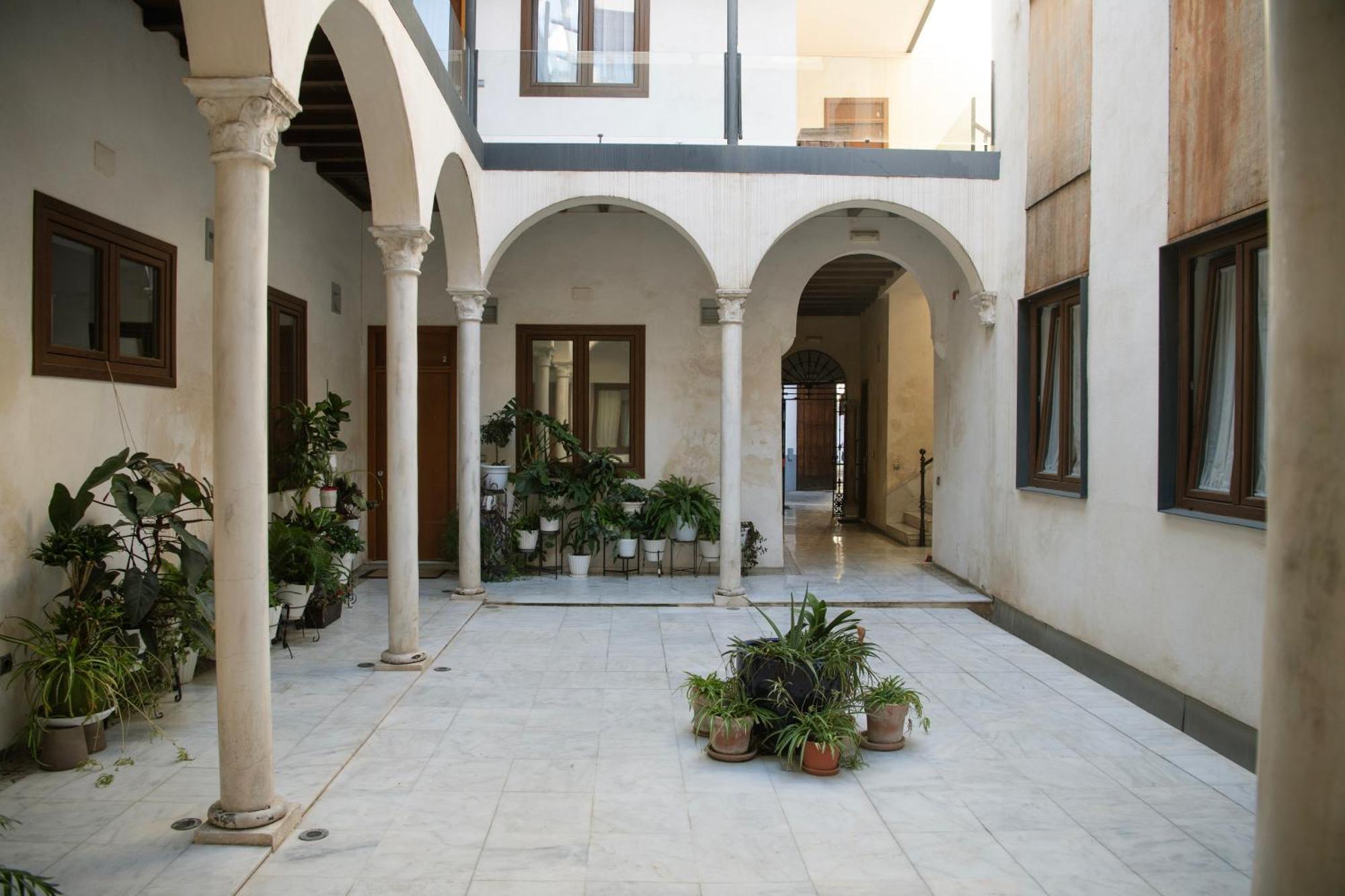 Casa Palacio Bustos Tavera Appartement
